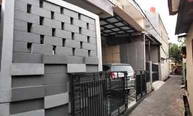 Rumah 2 Lantai di Palmerah Jakbar dekat RS Harapan Kita