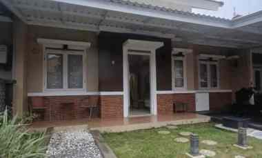 Jual Cepat Rumah Full Furnish di Kota Baru Parahyangan Bandung