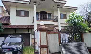 Jual BU Rumah dalam Komplek di Kramat Jati Jakarta Timur
