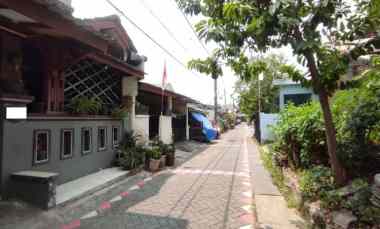 dijual rumah kunciran