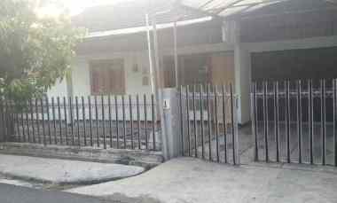 Rumah Hitung Tanah Kutisari Indah Surabaya, ROW Jalan 5 Mobil Luebar