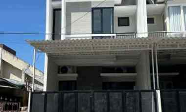 Rumah Kutisari Indah Utara dekat Kampus UK Petra, TOL Waru, Tol Bandar