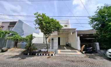 dijual rumah kutisari indah utara