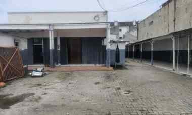 Rumah Usaha Ex Swalayan Nol Jalan Kutisari Selatan Surabaya