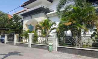 dijual rumah lantai 2 renon denpasar