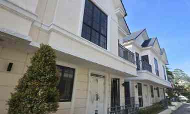 Disewa Rumah 3 Lantai Double Decker Lavon SwanCity Tangerang