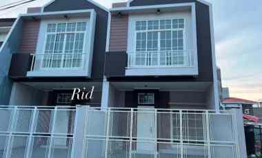 New Rumah Scandinavian Lebak, Kenjeran, Ploso, 2 lantai, Row Jalan 3 Mobil