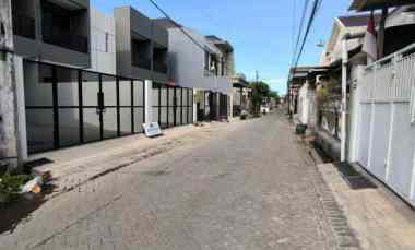 Rumah Baru Minimalis 2 Lt, Lebak Pakuwon City Surabaya, Row 2.5 Mobil