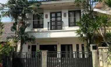 dijual rumah lebak bulus