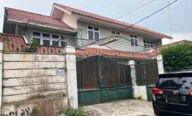 dijual rumah lebak bulus