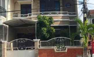 Rumah Siap Huni 2 Lantai Lebak Indah Row Jalan Lebar 5 Mobil