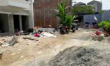 Rumah 2 lantai Plus Rooftop di Lenteng Agung Jakarta Selatan