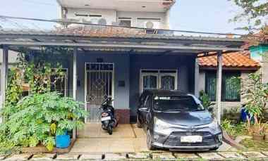 Rumah Dijual di Lippo Village Karawaci dekat Supermal Karawaci