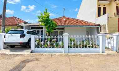 Rumah Dijual di lokasi Bina Asih, Sentosa Asih, Puri Asih Cipamokolan Riung Bandung