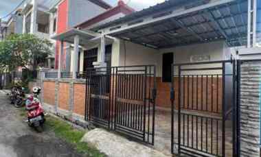 dijual rumah lokasi jalan cargo ubung denpasar utara