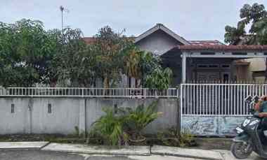 Dijual Rumah Lokasi Jln. Payung Sekaki Kubang