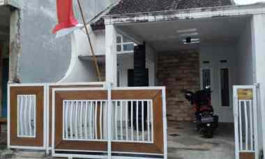 dijual rumah lokasi junrejo batu malang