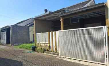 Dijual Rumah Lokasi Perumahan Pakis Malang