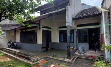 Dijual Rumah Luas di Cipayung, Ceger, Jakarta Timur