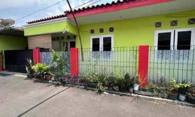 dijual rumah lubang buaya