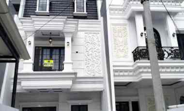 dijual rumah m kahfi 1 jagakarsa
