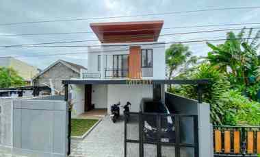 Rumah Siap Full Furnished dekat ke Kampus Ugm, Maguwoharjo