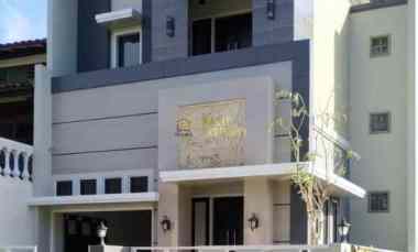 Rumah Mewah 2 Lantai, Lokasi Paling Strategis di Depok Sleman