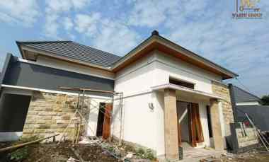 dijual rumah maguwoharjo sleman