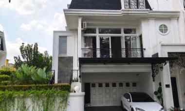 Townhouse Mewah Privat Pool Posisi Hook Maja Residence Joglo