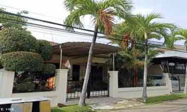 dijual rumah manyar indah