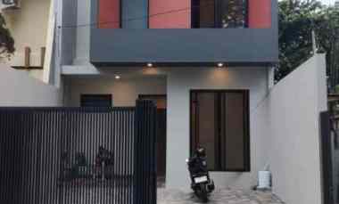 Rumah Manyar Jaya New Gress Minimalis Modern Kontemporer Strategis Bag