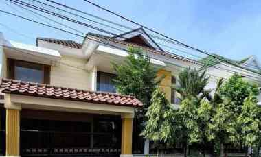 Siap Huni Rumah Mewah Terawat Manyar Kertoadi, Surabaya Timur