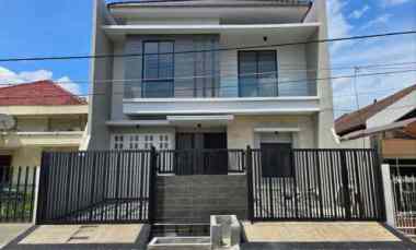 Rumah Manyar Kertoadi NEW Minimalis ROW 3 MOBIL, Carport 2