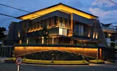 Rumah Manyar Kertoadi New Gress Mewah Strategis Favorite Bagus