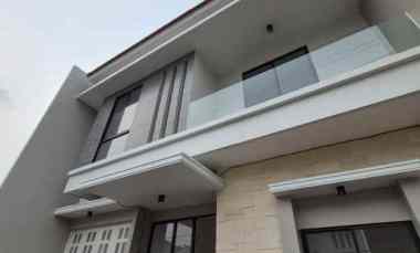 Rumah Baru Gress Minimalis Surabaya Timur Manyar Kertoadi Kertajaya