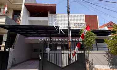 Rumah Manyar Surabaya Turun Harga 500 juta Semi Furnish