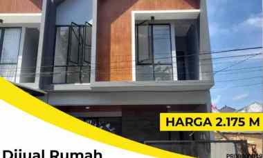 dijual rumah manyar tirtoyoso utara
