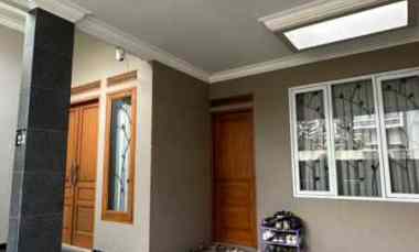 Rumah Dijual di Margacinta