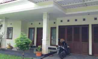 dijual rumah margorejo