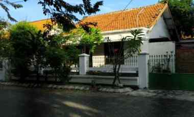 Rumah Lama Hitung Tanah Luasan 300 di Medokan Asri, Surabaya Timur