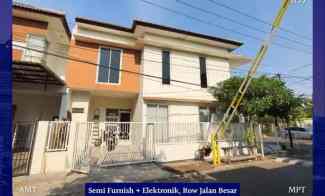 Rumah Hook Medokan Asri Utara Surabaya 1.7M Semi Furnish Jalan Lebar