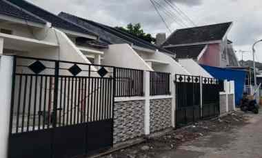 Jual Rumah Baru Putra Bangsa Medokan Ayu Rungkut Surabaya Timur