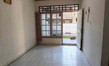 Rumah Dijual di Medokan Rungkut Surabaya Dekat UPN