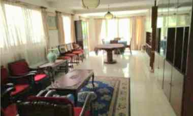 dijual rumah menteng