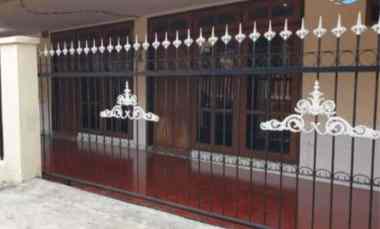 dijual rumah mertojoyo