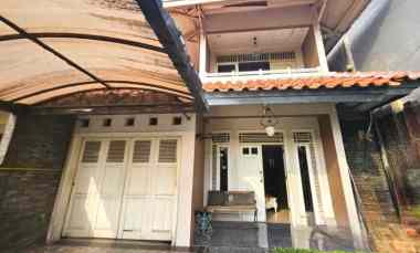 dijual rumah metland menteng cakung