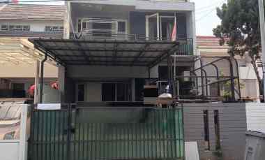 dijual rumah metland menteng cakung