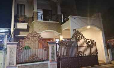 Dijual Rumah Mewah 2 Lantai Penggilingan di Aneka Elok, Cakung