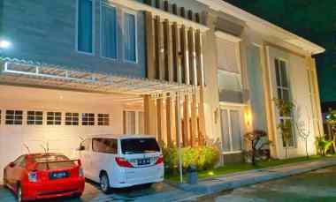 Dijual Rumah Mewah dekat Hotel Lorin Solo