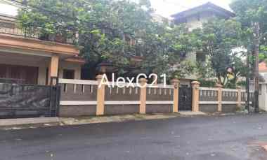 Dijual Rumah Mewah di Gudang Peluru, Kebon Baru, Tebet